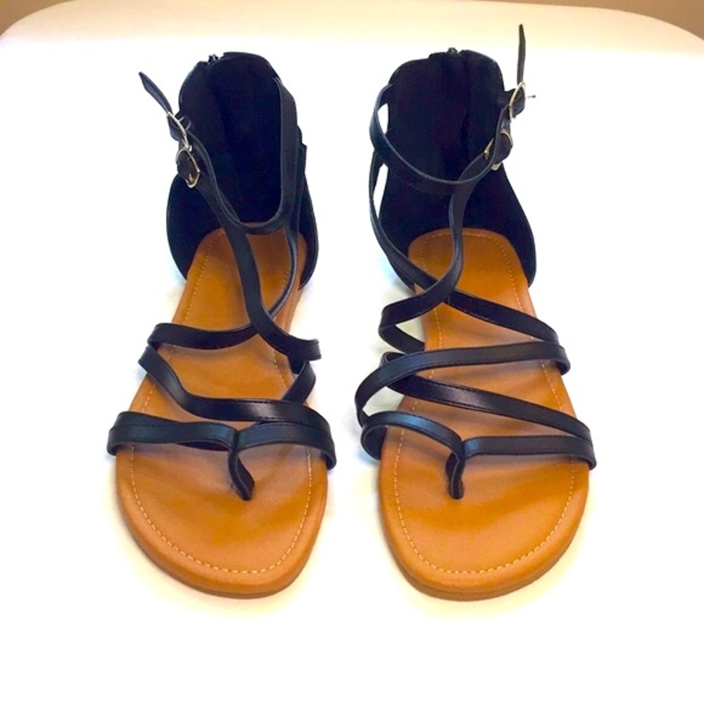 NWT Black Sandals Size 9